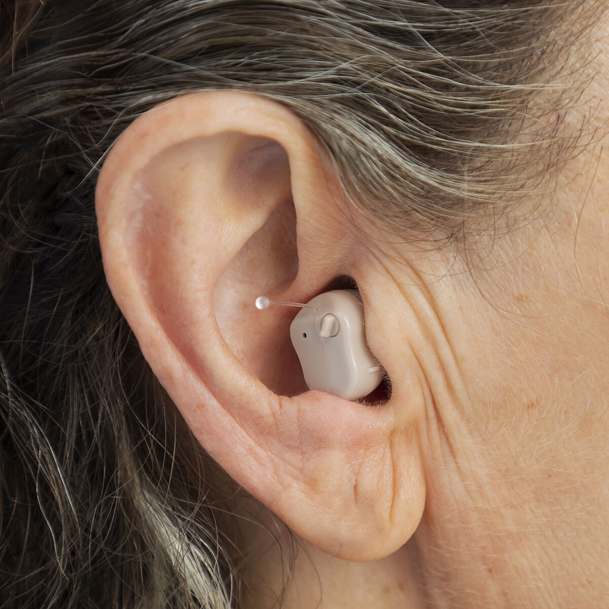 Zesilovač sluchu do ucha s příslušenstvím Hearzy Innovagoods 2 jednotky